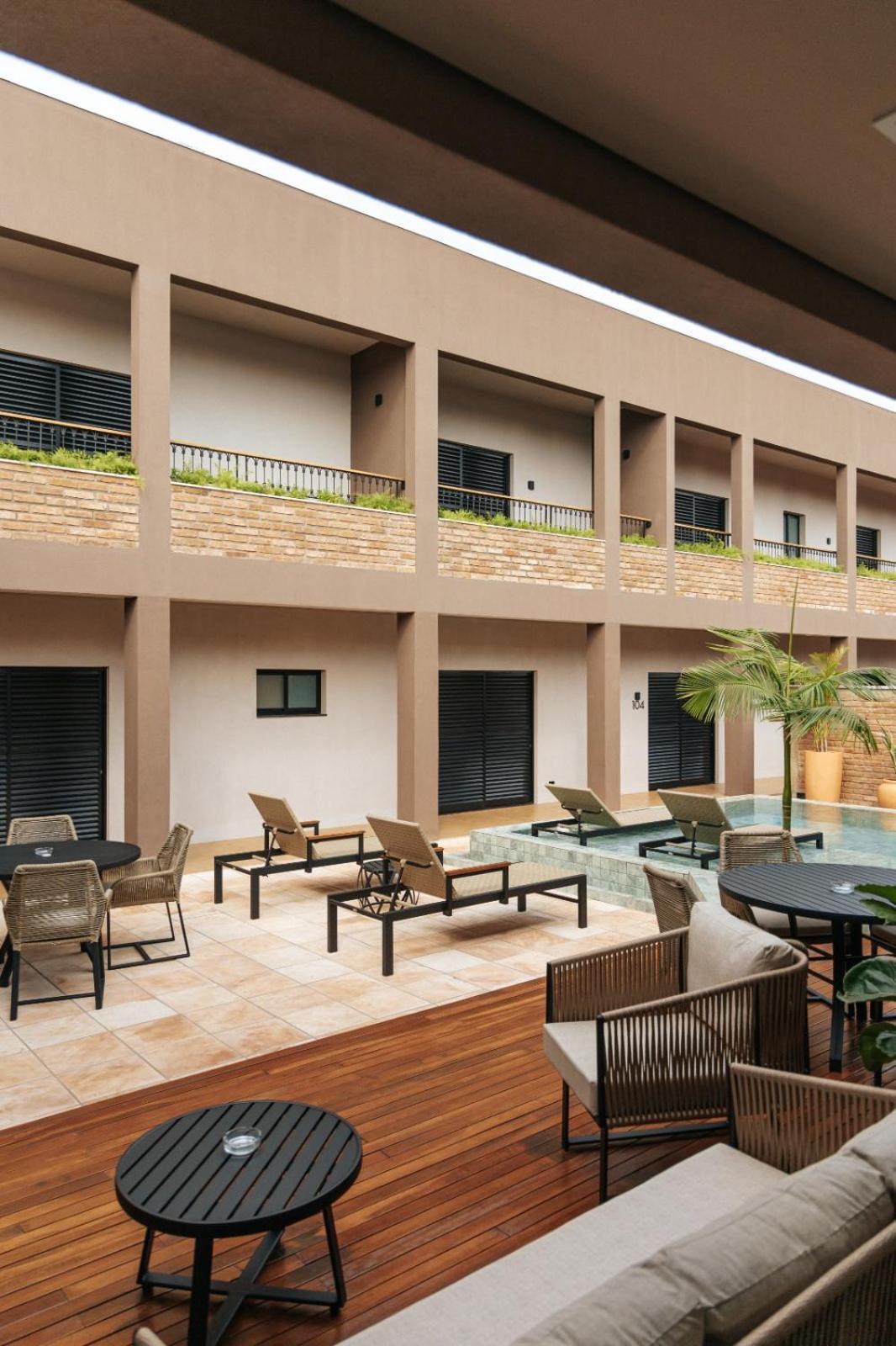 Villa Nova Hotel リベイラン・クラーロ エクステリア 写真